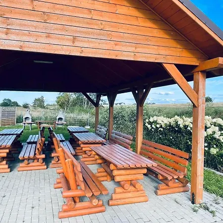 Semesterbostad Korsarz *